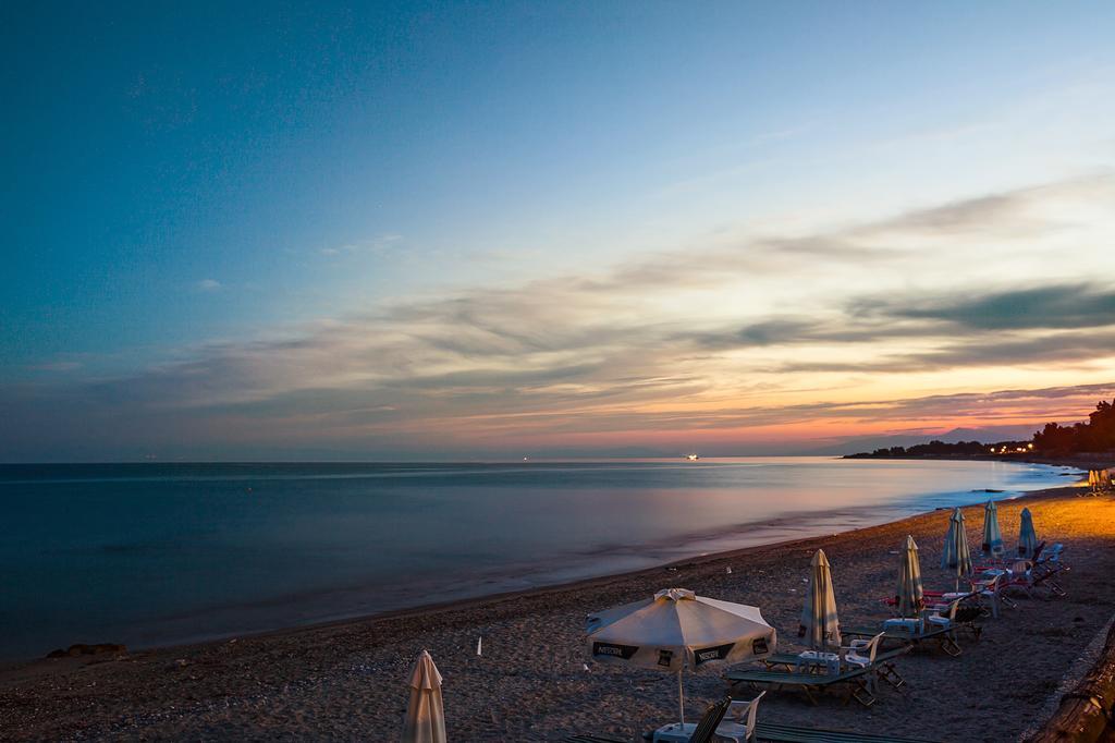 Xenios Possidi Paradise Hotel Dış mekan fotoğraf