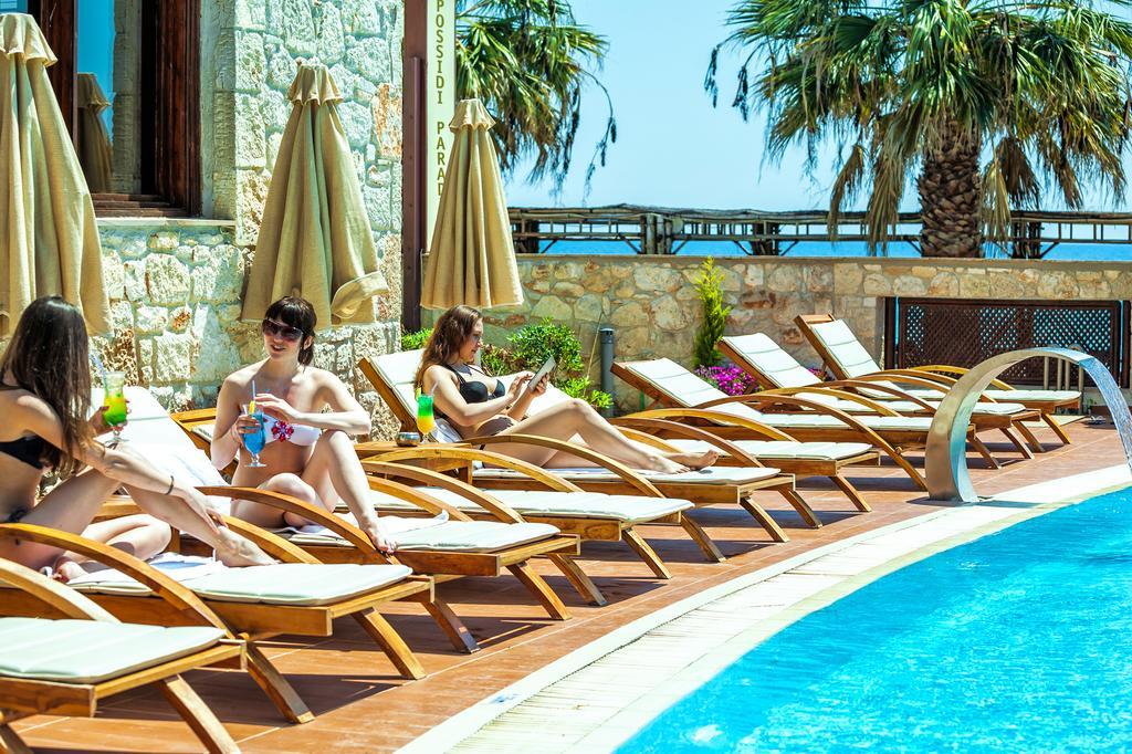Xenios Possidi Paradise Hotel Dış mekan fotoğraf